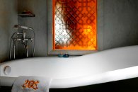 Pera Palace Deluxe Room Bath tub